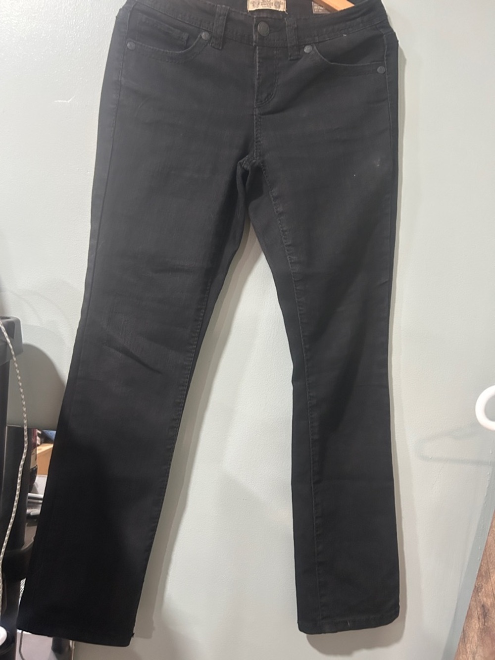 Black Boot-Cut Women's Jeans - Classic Fit